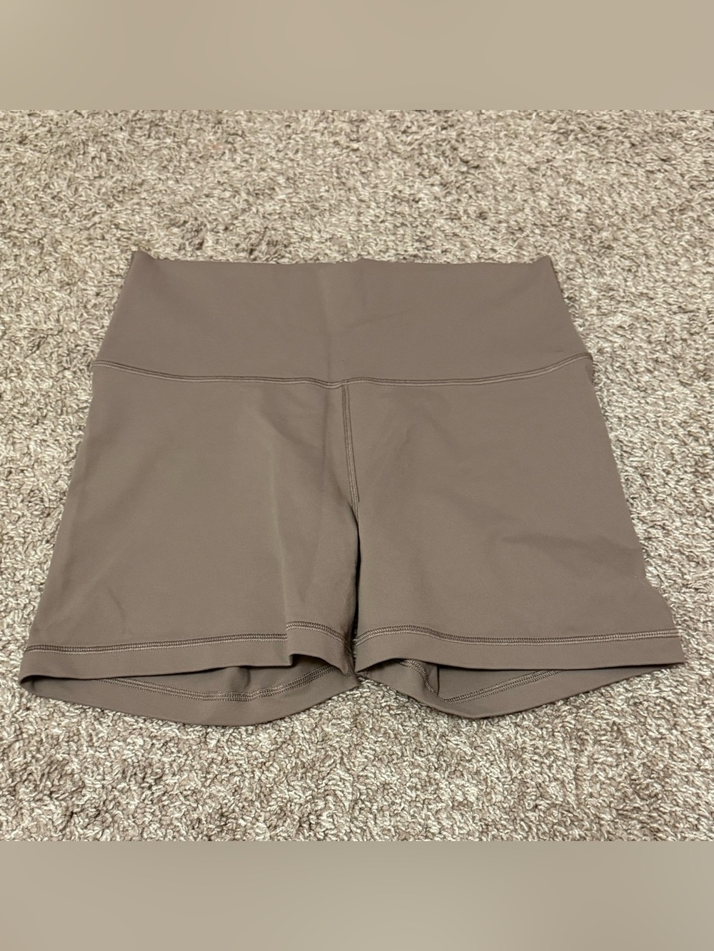TNA TnAction Taupe Greige High Waisted Biker Athletic Shorts Size Large Buttery